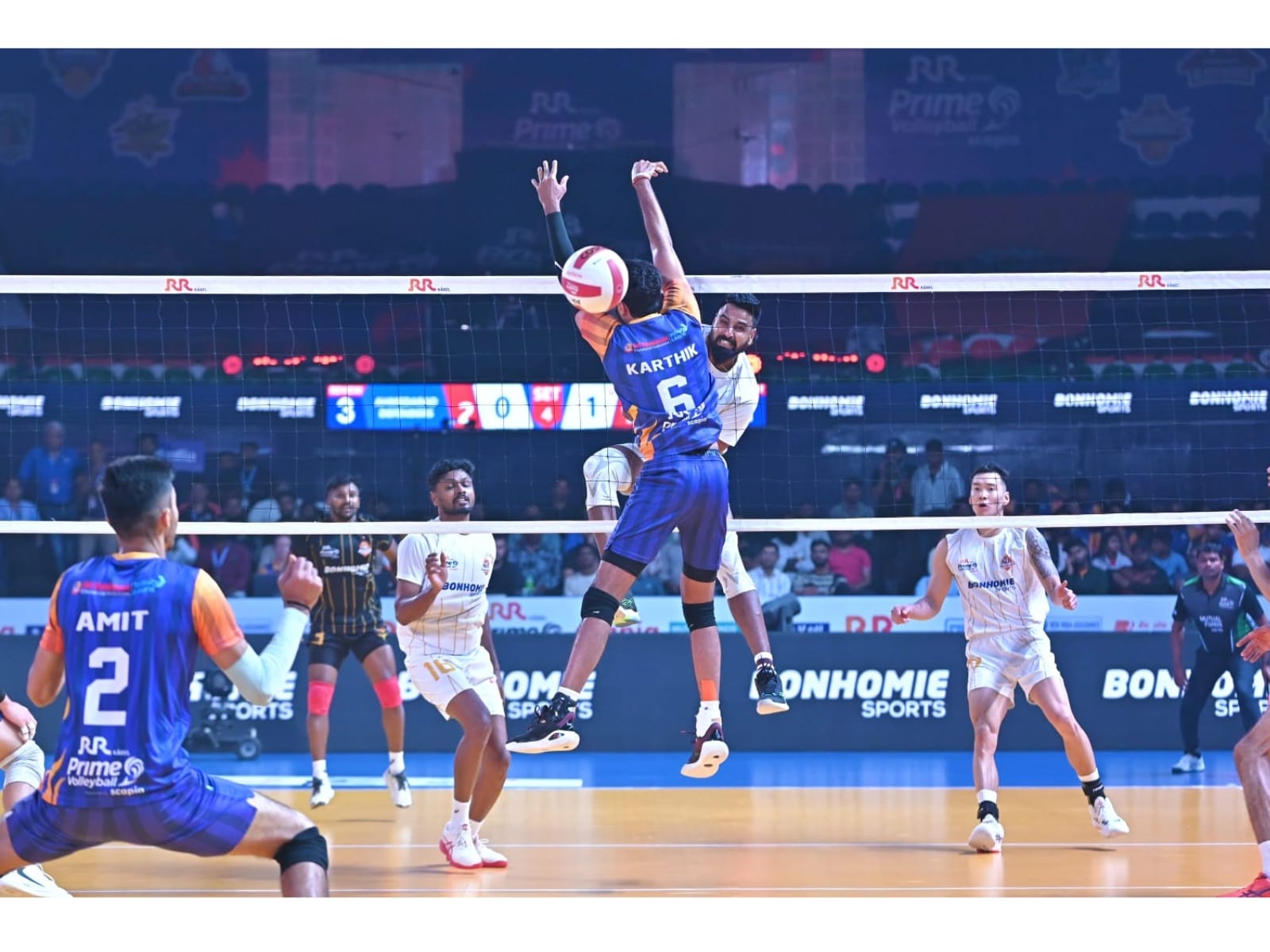 PVL 2025: Ahmedabad Defenders hand Mumbai Meteors their first defeat of the season