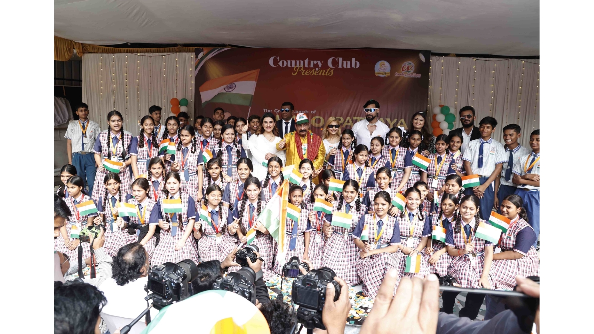 Country Club Celebrates Republic Day with the Real Heroes, Launches Chalo Pattaya VIP International Membership Card