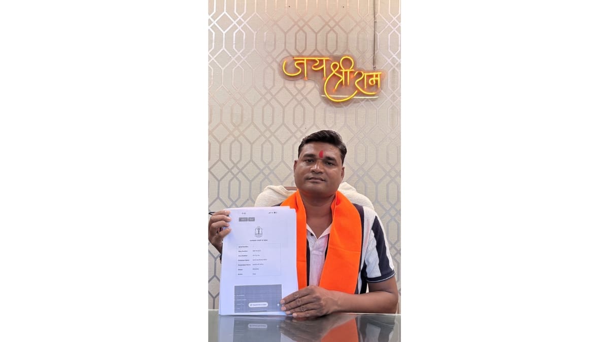 गौ माता की सुरक्षा के लिए सुप्रीम कोर्ट में दायर हुई नई पीआईएल, धारा 377 हटने पर उठाए सवाल