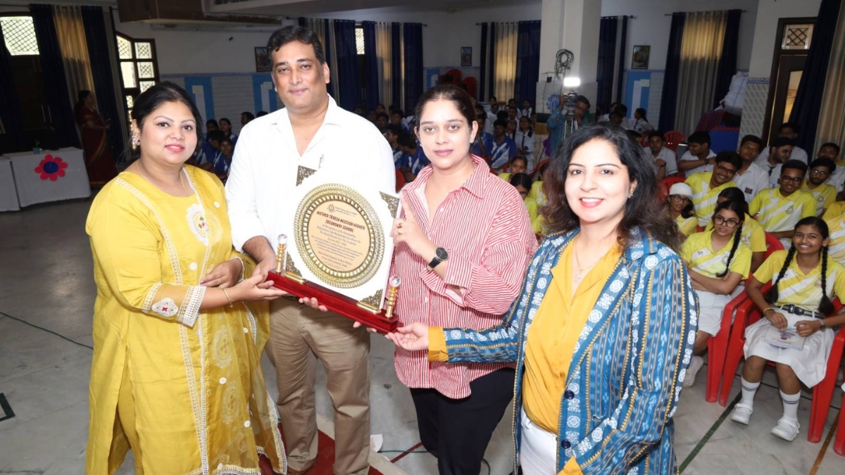 Grace International Honours School Vice Principal for Board Results, Hosts Student Workshop
